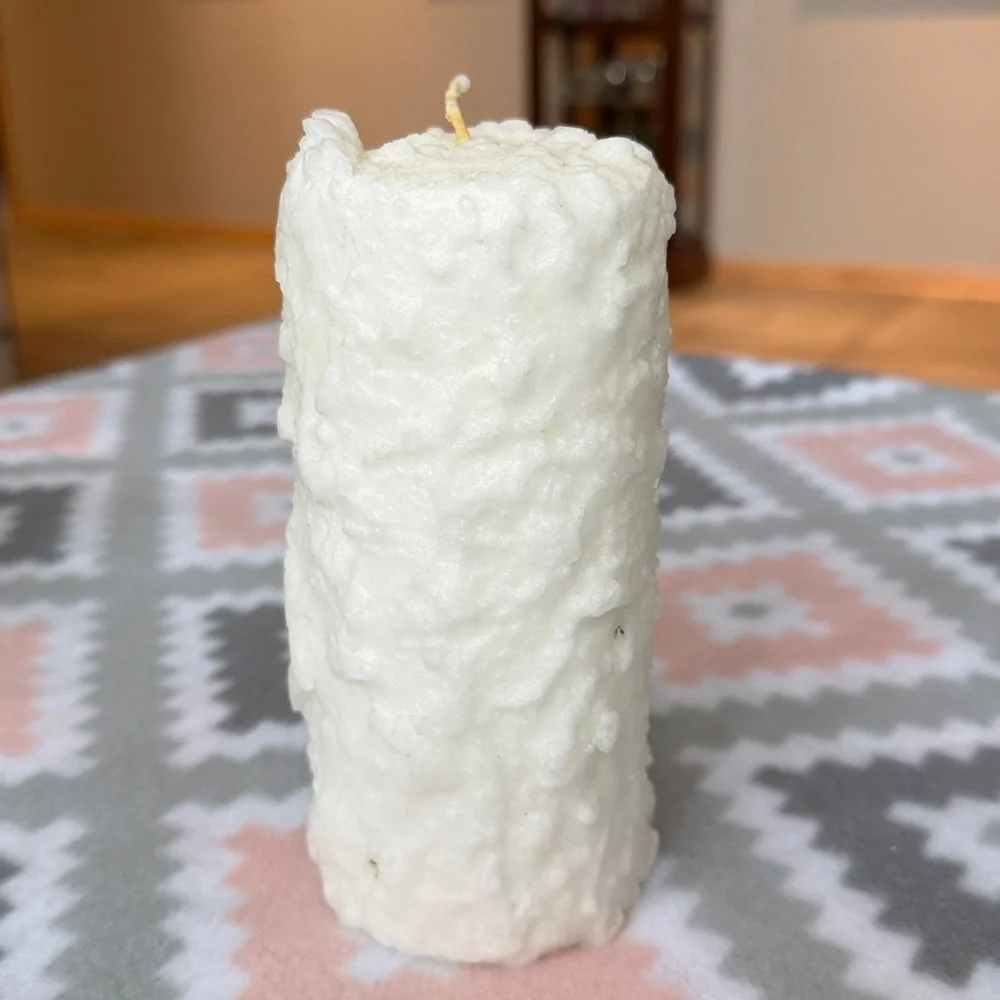 NEW PartyLite Ivory Textured Candle “Snow Pillar”